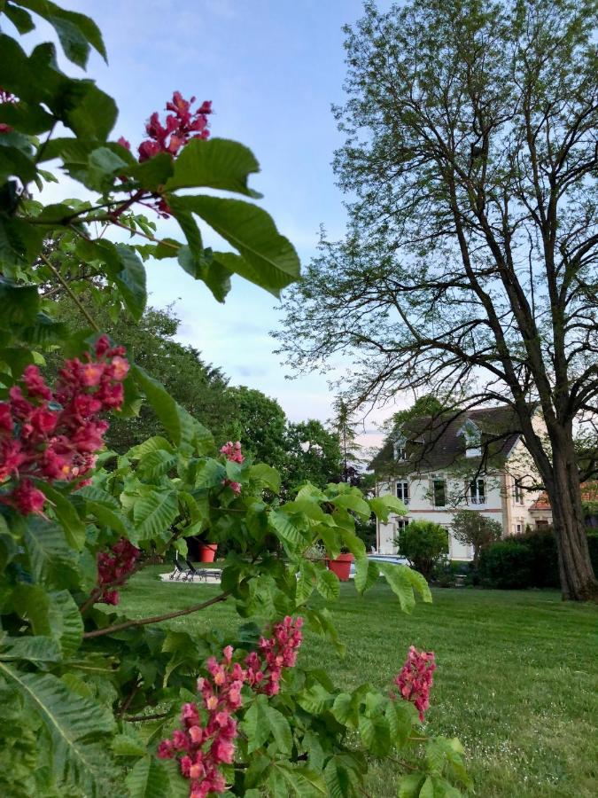 Le Jardin De Fresnes Bed & Breakfast エクステリア 写真